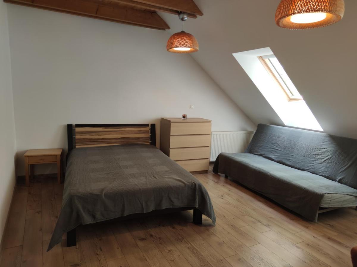 Attic Parkview Apartment Piest'any Exterior photo
